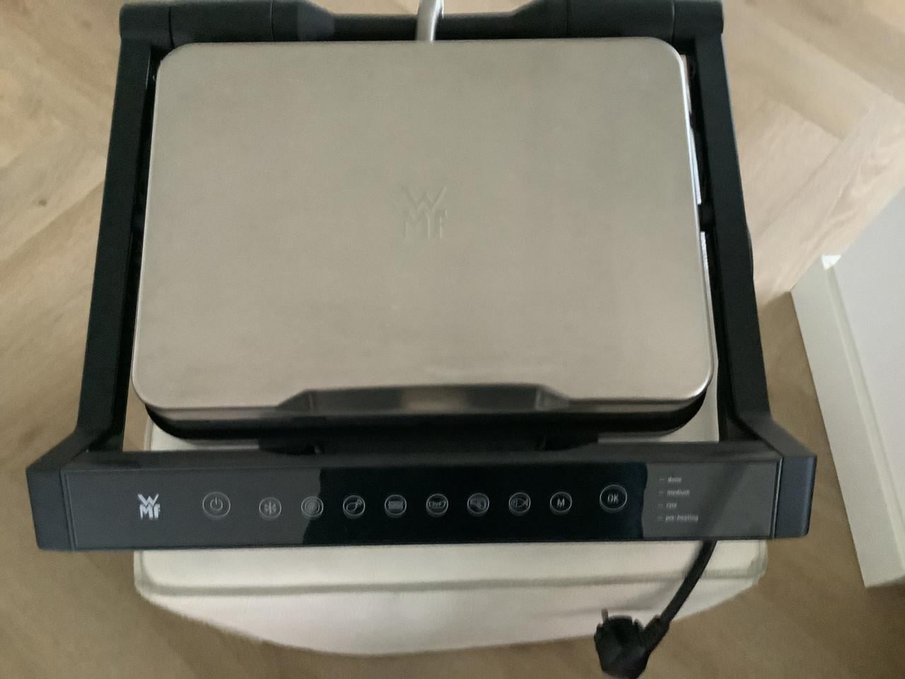 WMF contactgrill profi plus.