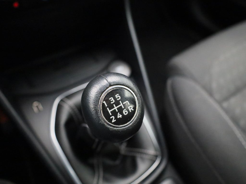 Ford Fiesta 1.0 ecoboost titanium x | lmv | parkeer sensoren | navigatie | 