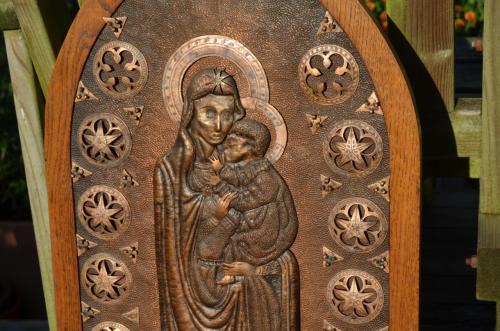 Maria met kind grote plaquette van koper
