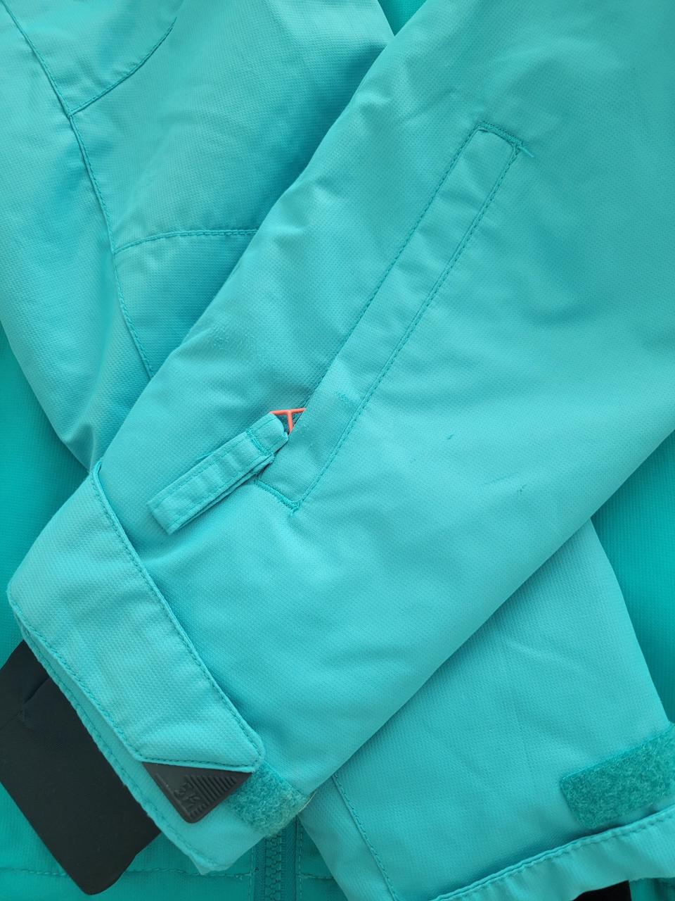Leuke ski-outfit voor dames (jas en broek)