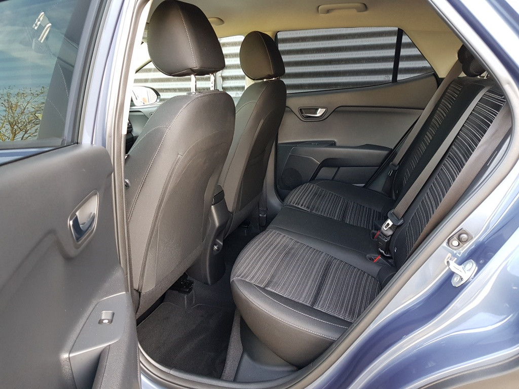 Kia Stonic mhev dynamicplusline 100pk