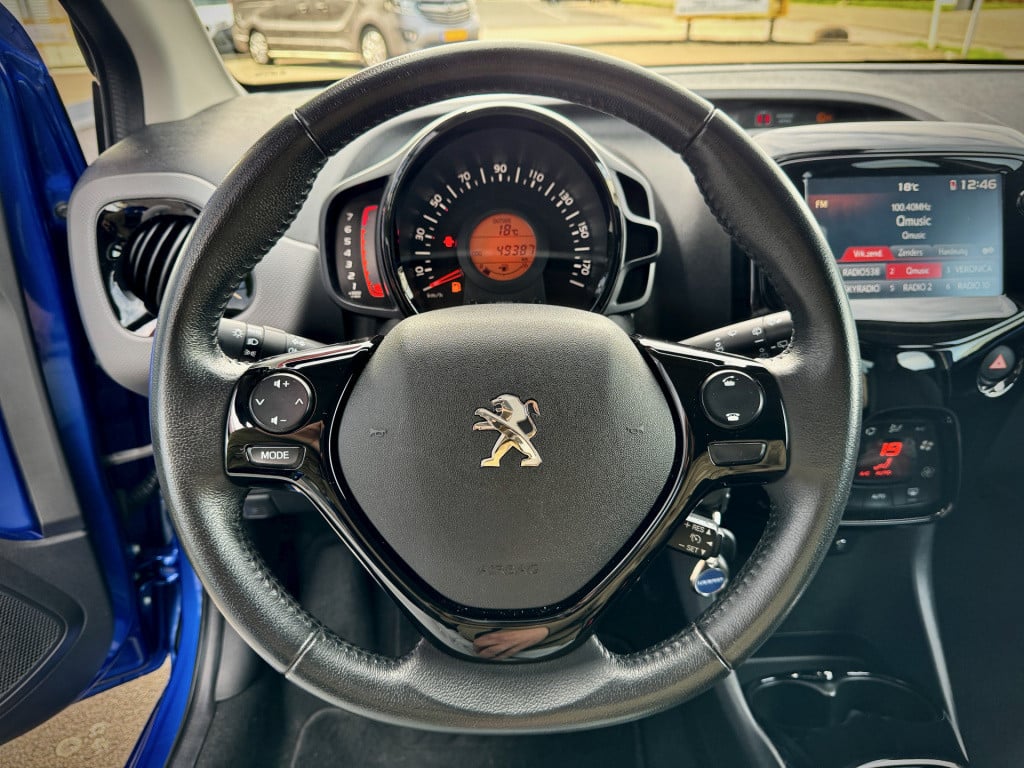 Peugeot 108 1.0 e-vti allure ecc cruise camera