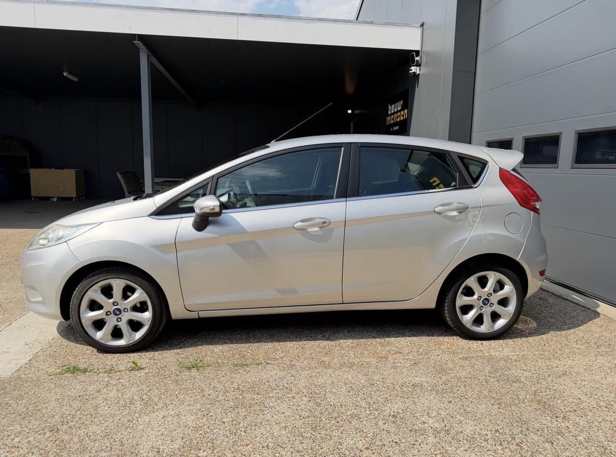 Ford Fiësta 1.6 Ti-vct 88KW 5DR 2011 Grijs Airco Cruise Nap