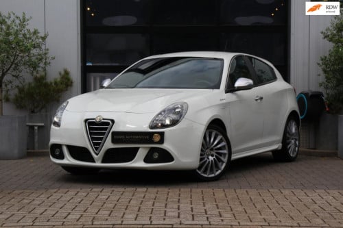 Alfa Romeo Giulietta 1.4 t turbo sportiva tct automaat - xenon - leder - st