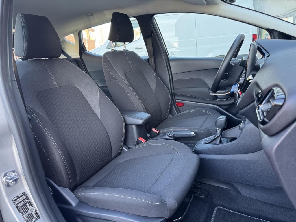 Ford Fiesta 1.0 ecoboost hybrid titanium automaat, nl-auto!