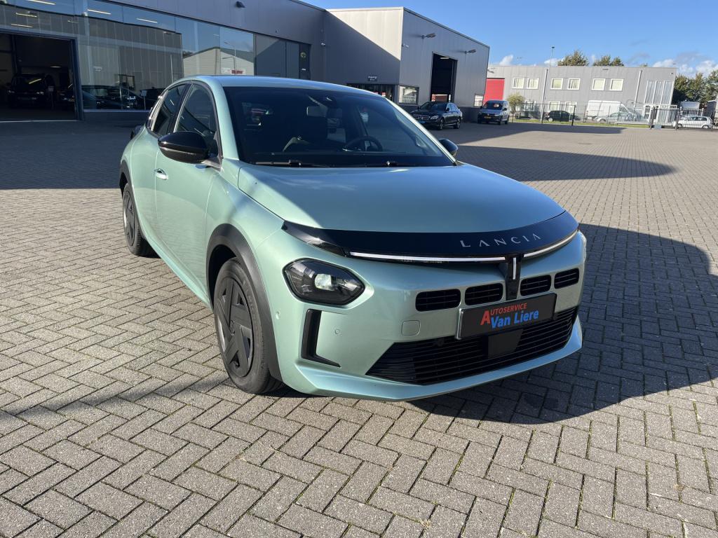 Lancia Y(psilon) 1.2 turbo hybrid
