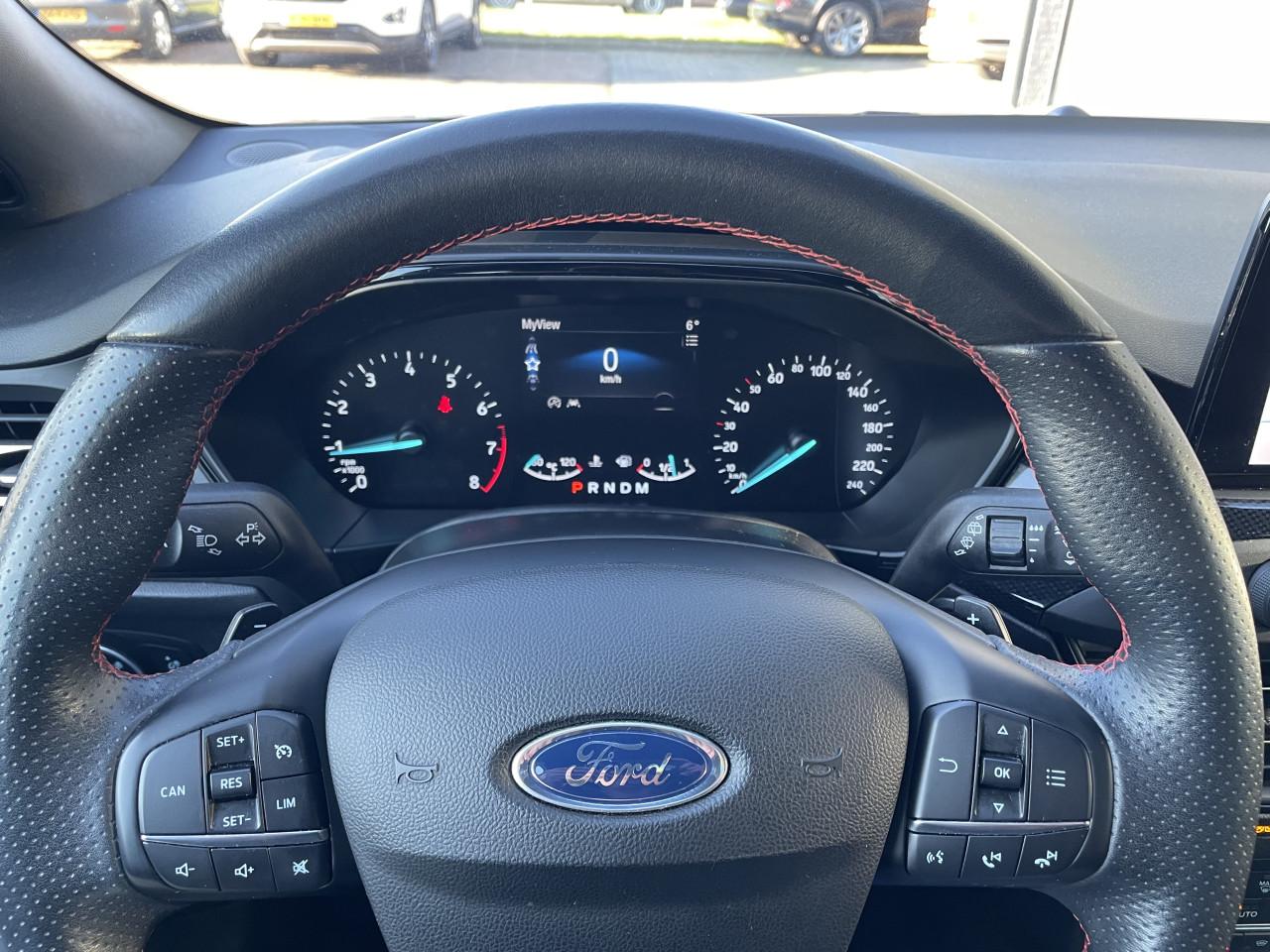 FORD FOCUS 1.0 ECOBOOST ST-LINE