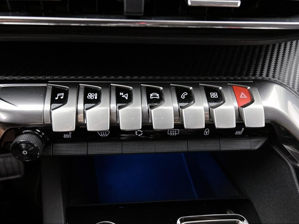 Peugeot 3008 130pk automaat allure pack | rijklaar | stoelverwarming |