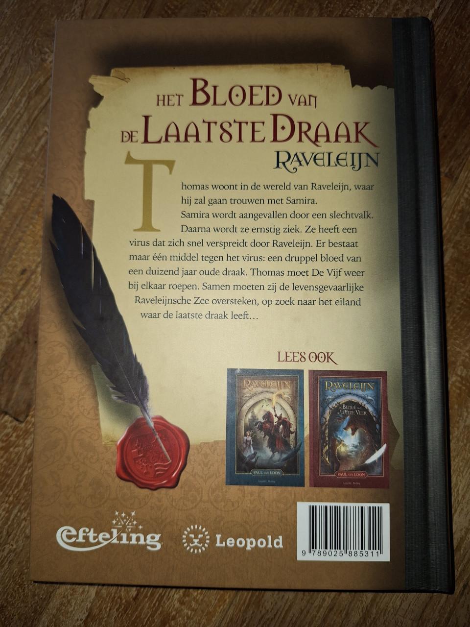 Set Eftelingboeken (6x) + stoffen polsbandjes