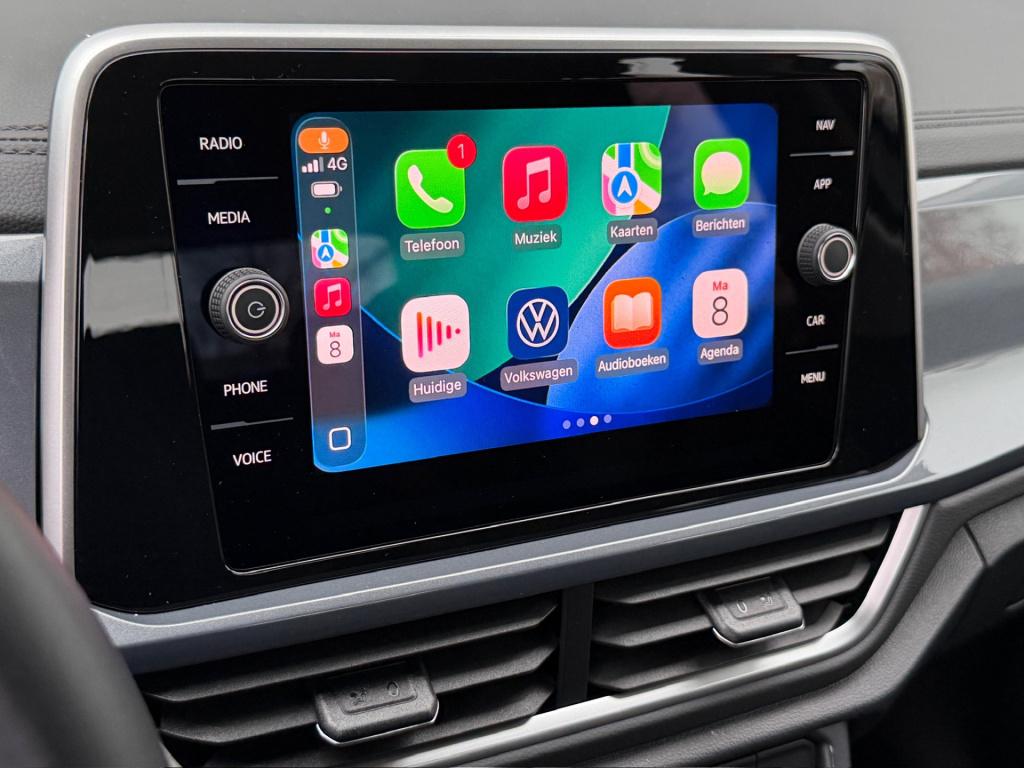Volkswagen T-roc 1.5 tsi 150pk dsg style carplay | camera | keyless | elek.
