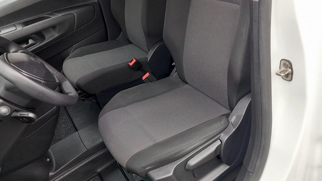 Peugeot Partner 1.5 bluehdi premium|cruisectr|applecarplay-android