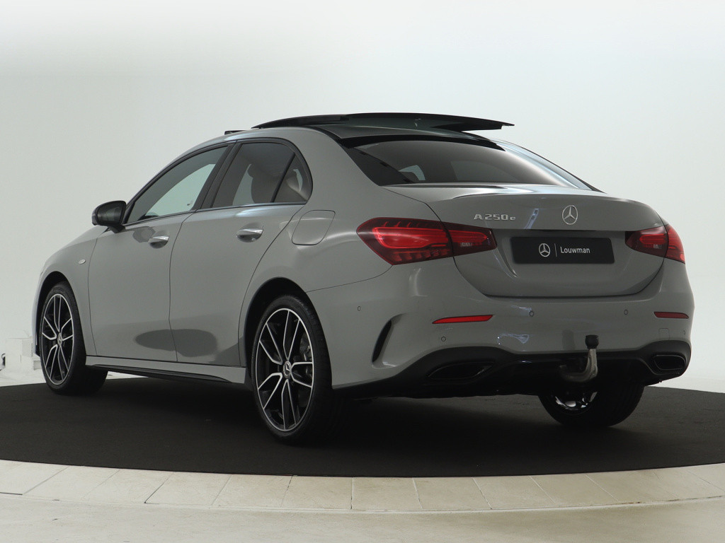 Mercedes-Benz A-Klasse 250 e business solution amg | trekhaak | amg line pl