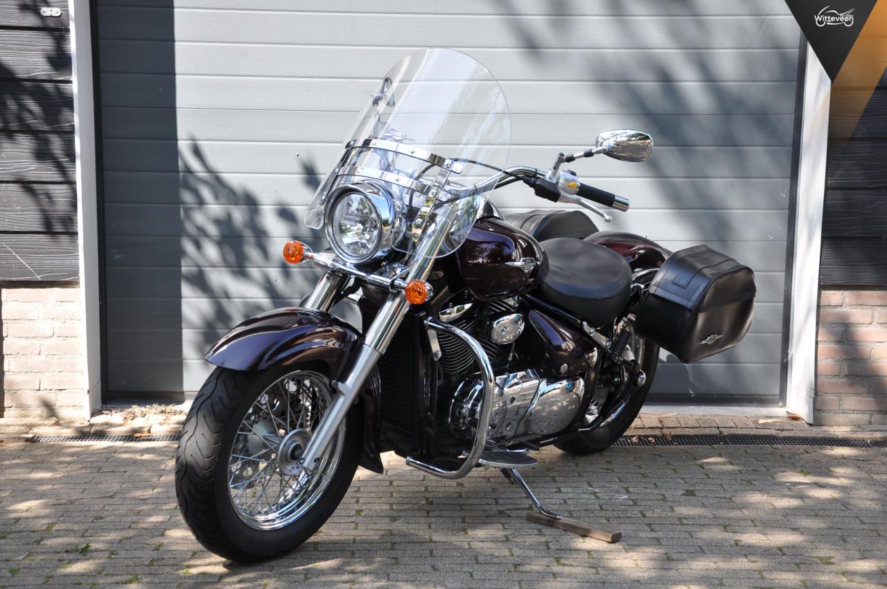 Suzuki Intruder 800 LC