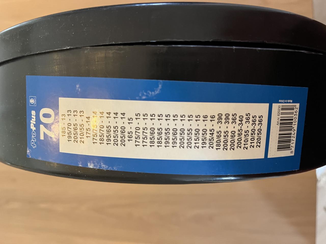 Pro plus Sneeuwkettingen ongebruikt.