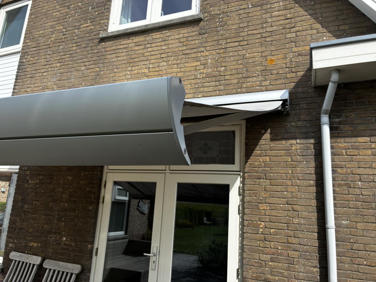 Zonnescherm Stassato elektrisch 380x300