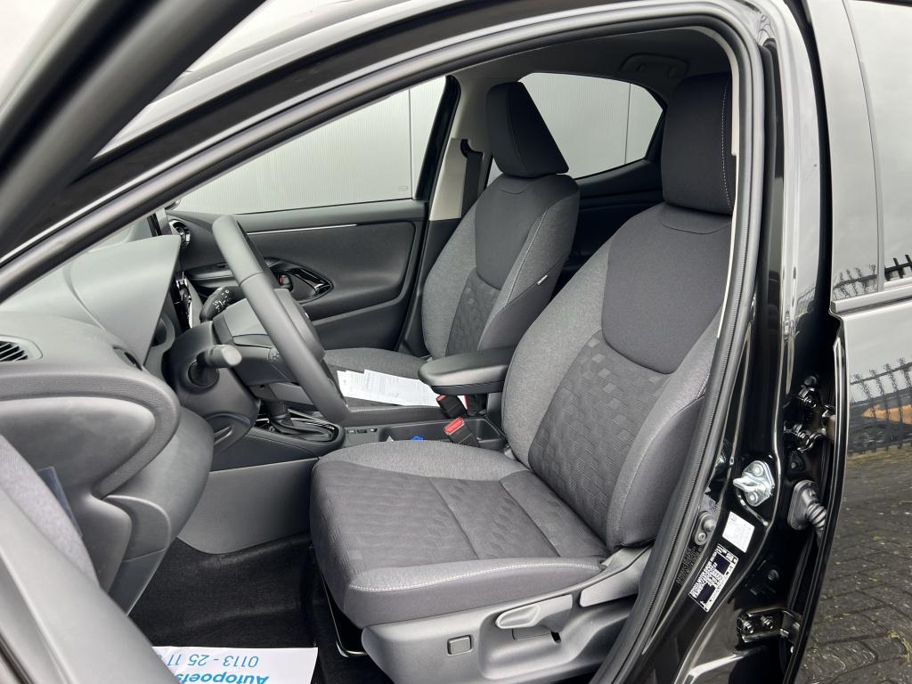 Toyota Yaris hybrid 115 dynamic