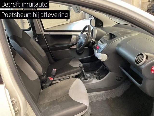 Peugeot 107 1.0 airco | 5-deurs | facelift | nap | 2e eigenaar etc.