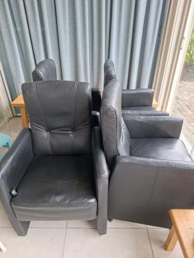 Leren eetkamer stoelen