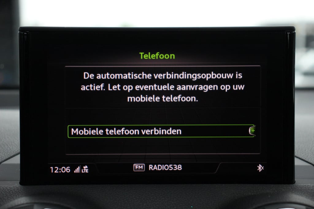 Audi Q2 1.4 tfsi | limited | s-tronic | led | navi