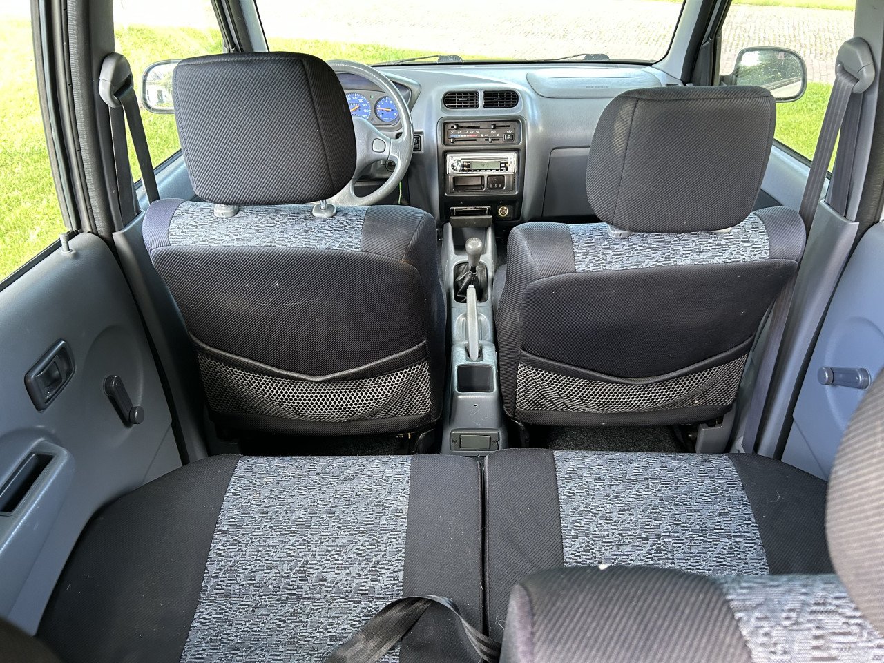 Daihatsu Terios 4x4 07-2000 € 2.250,= IJskoude airconditioning