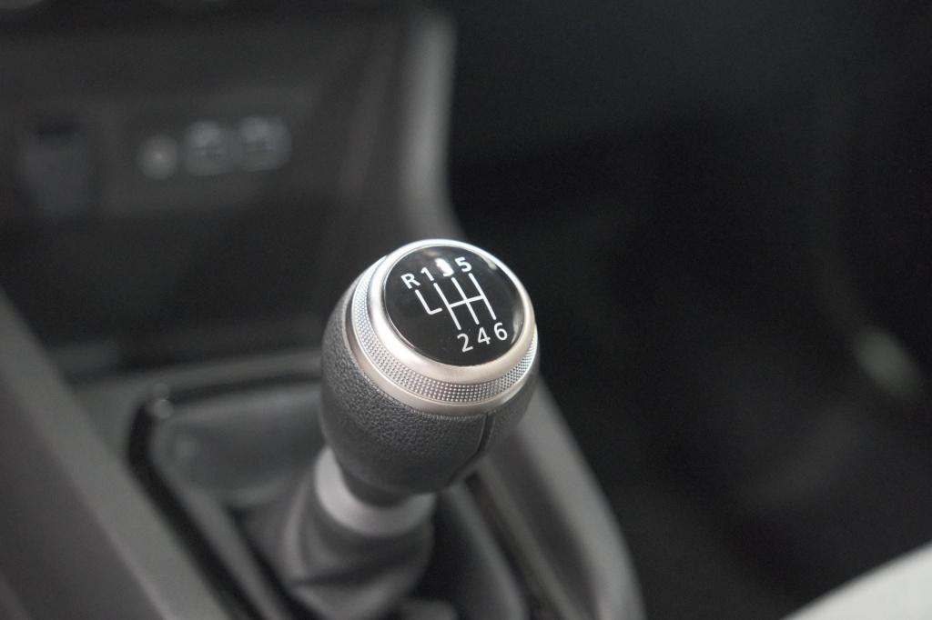 Renault Clio tce 90 gpf evolution | stoelverwarming | parkeersensoren | nav