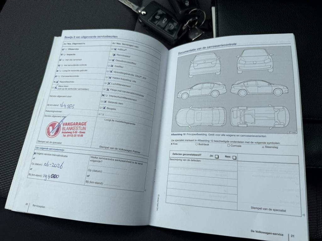 Volkswagen Golf 1.2 tsi easyline - goed onderhouden -