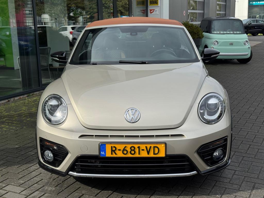 Volkswagen New Beetle cabriolet 2.0 tdi r-line * led * camera * 20 inch