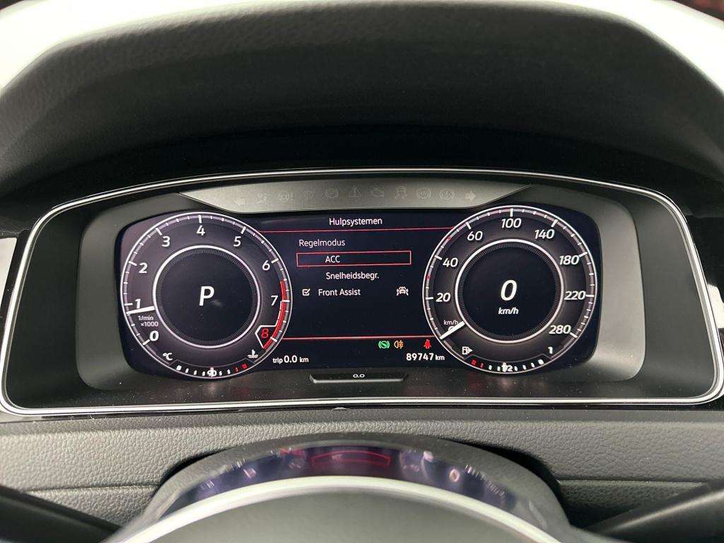 Volkswagen Golf 2.0 tsi gti performance panorama alcantara acc 2.0 tsi gti 