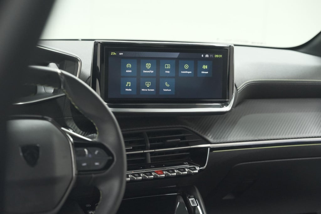 Peugeot 208 puretech 100 gt | camera | apple carplay | parkeersensoren