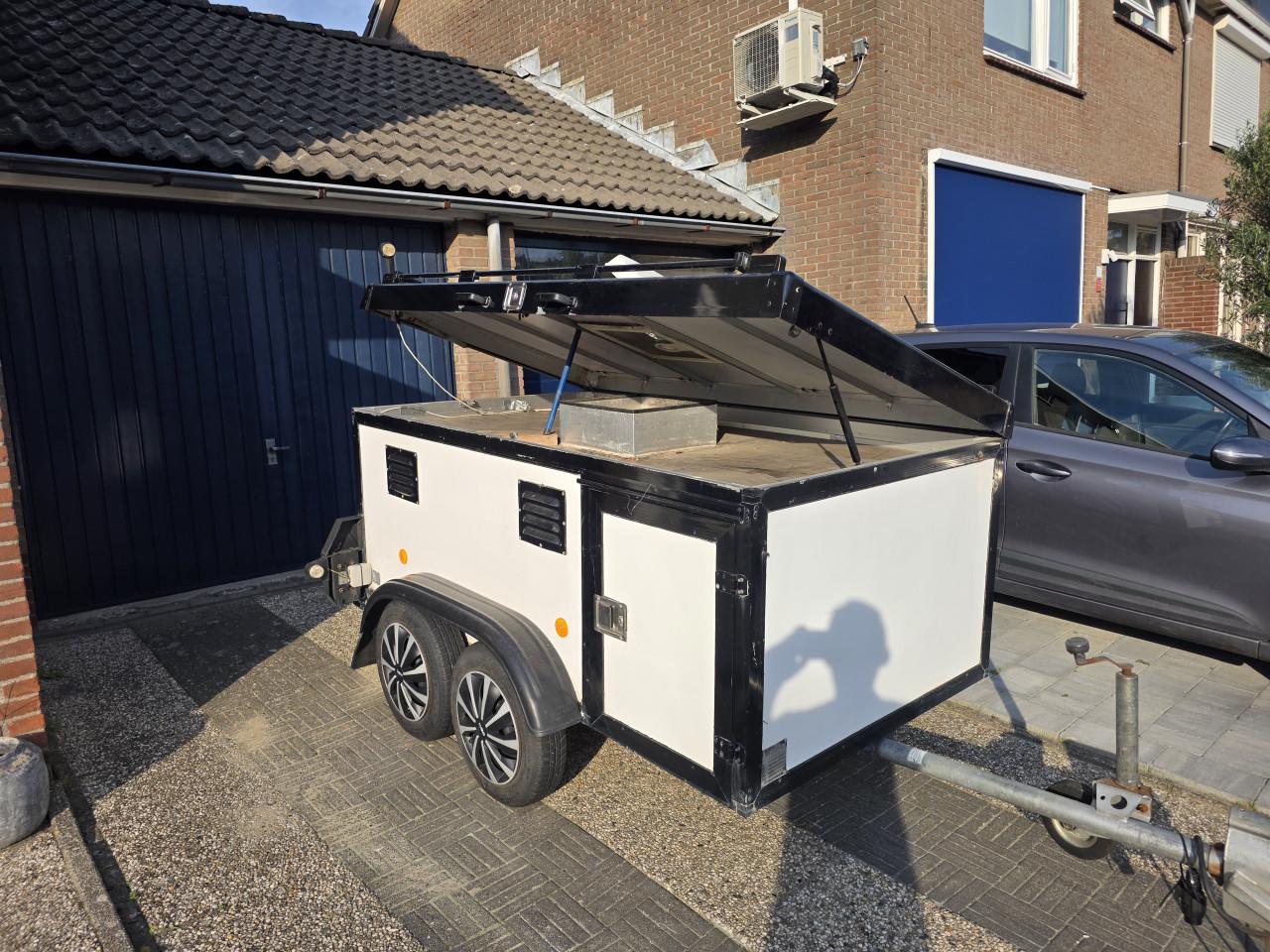 Mooie honden aanhangwagen