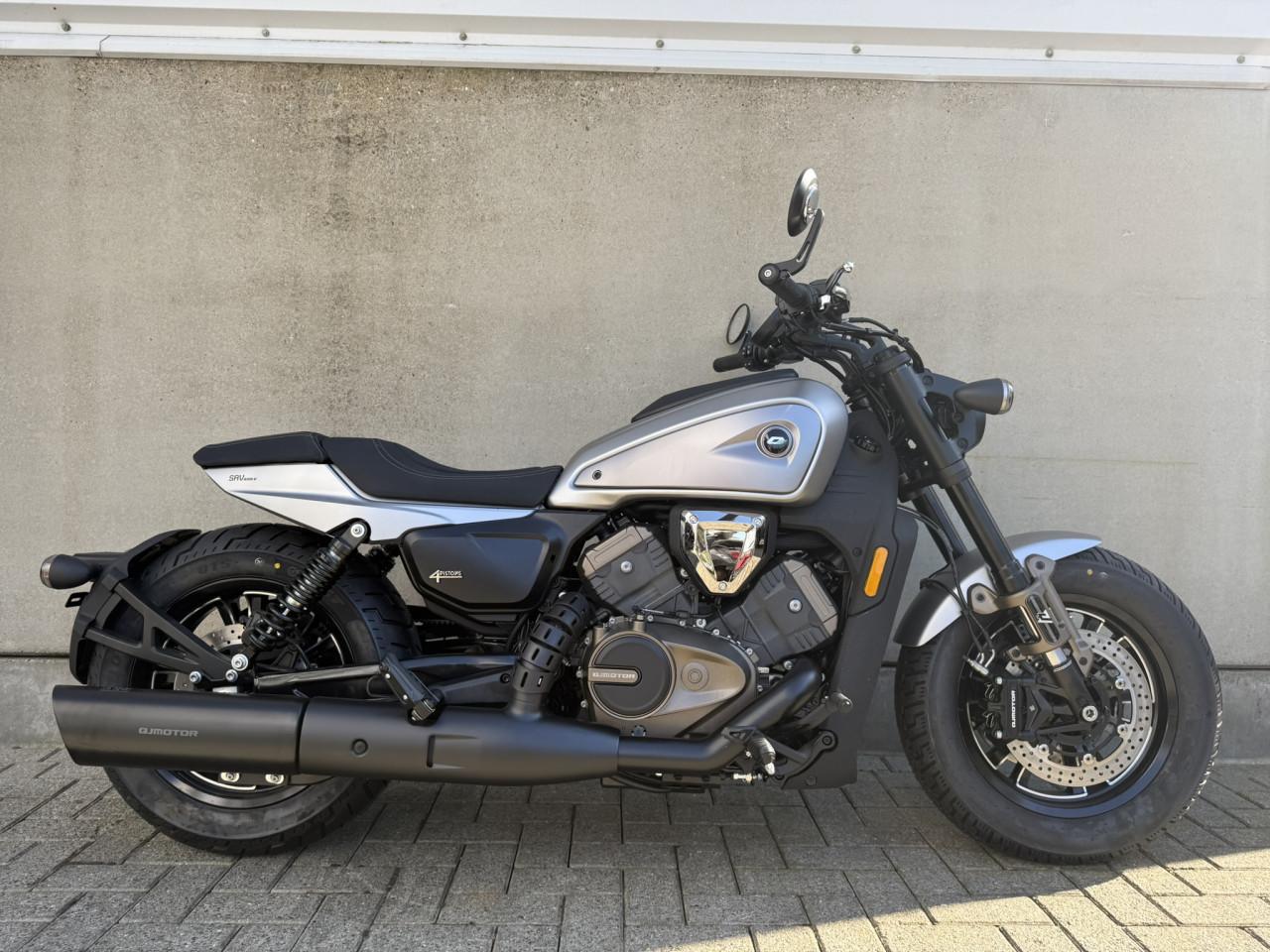 QJMotor SRV 600 V | V4 Cruiser | Op voorraad