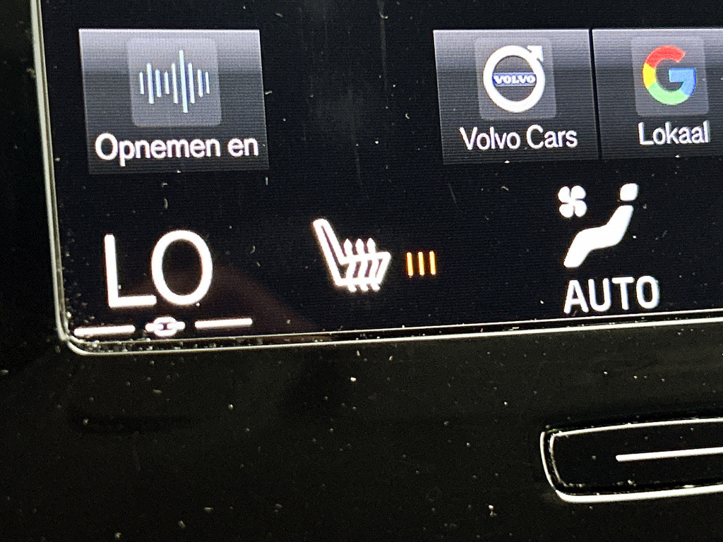 Volvo XC40 1.5 t4 recharge inscription key less | stoelverwarming |