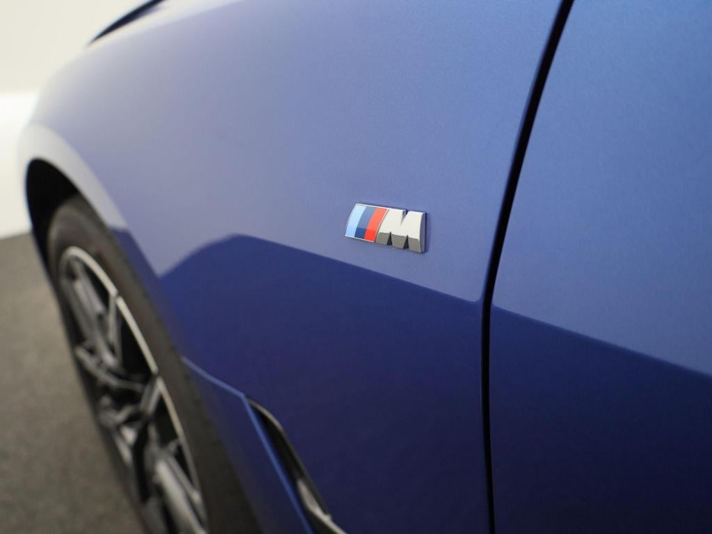 BMW I4 edrive35 m-sport 70 kwh | panoramadak | oyster leder | stoelverwarmi