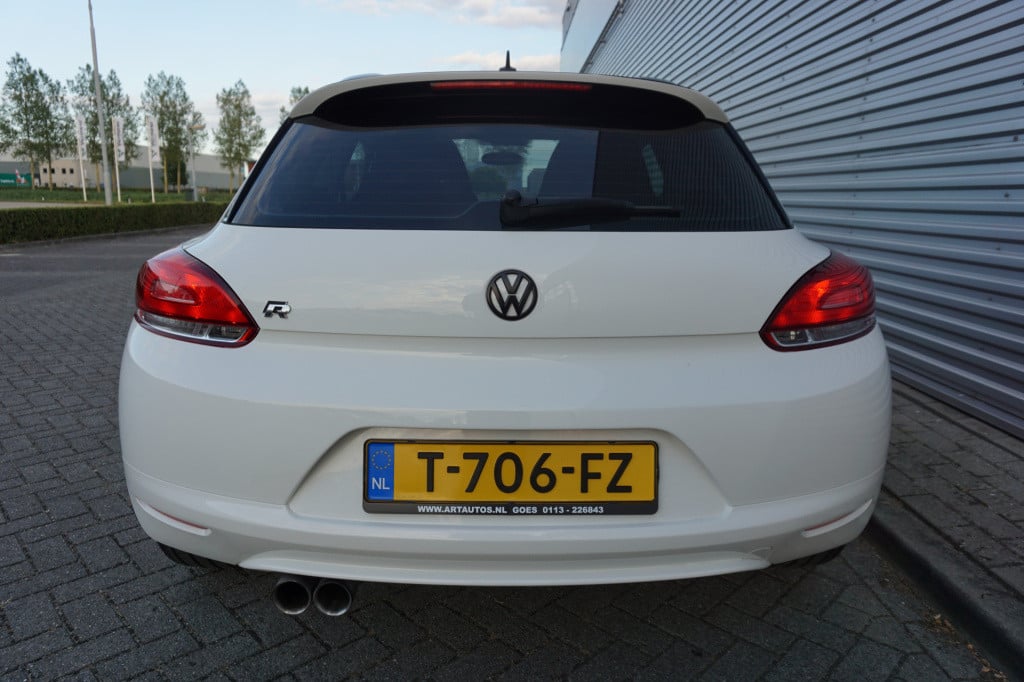 Volkswagen Scirocco 1.4 tsi airco / navi / cruise / elektr. ramen / sportui