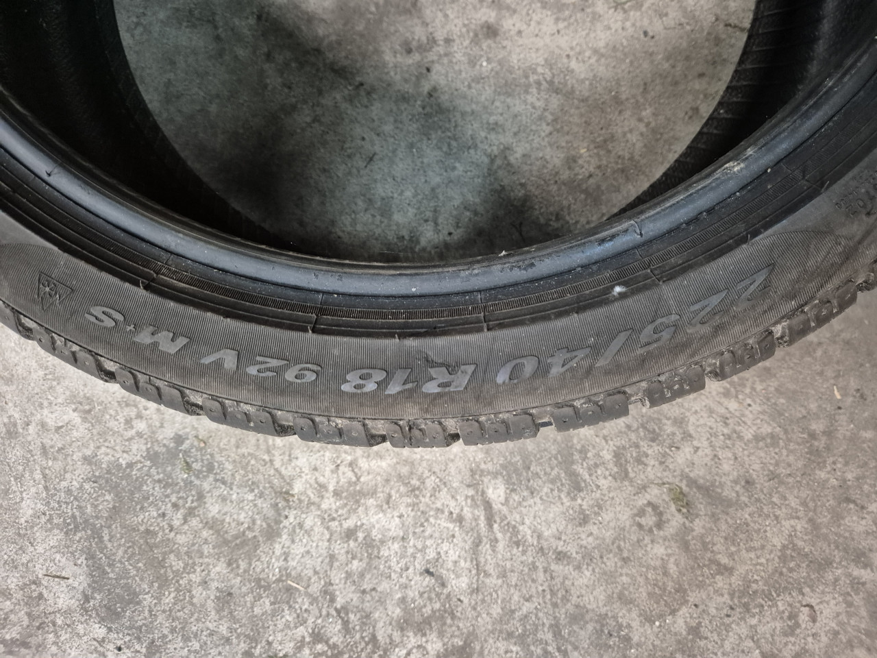 Winterbanden 18-225-40 Pirelli
