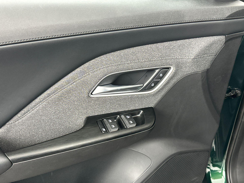 MG ZS mg automaat | 16'' lm velgen | apple carplay / android auto | camera 