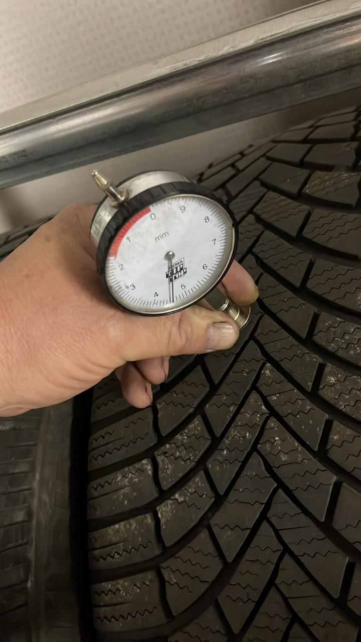 Ford SMax 18 inch winter Avus AC518 velgen Bridgestone Blizzak LM005 TPMS