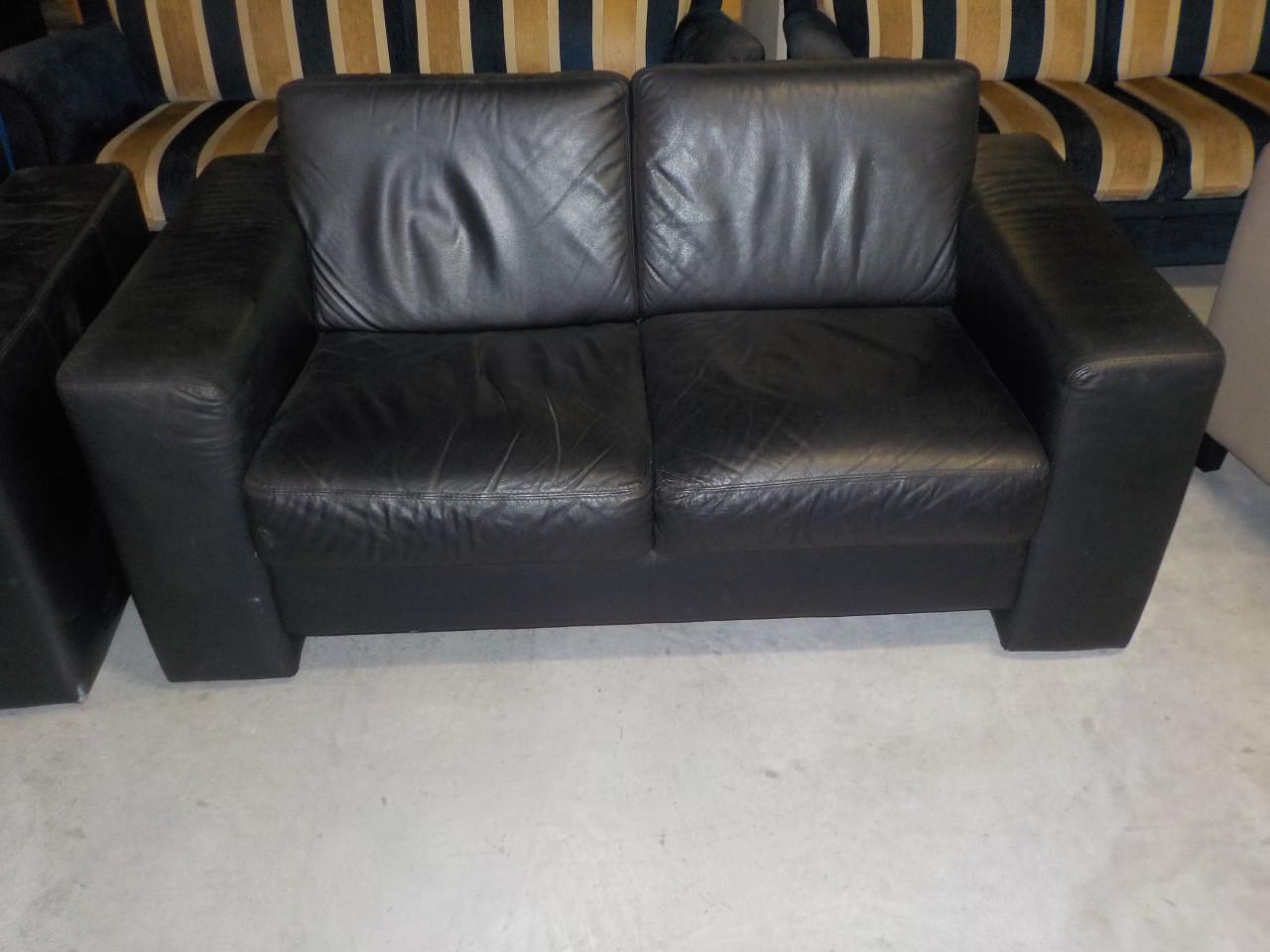 Leren 3 zit 195 cm + 2 zits 165 cm in goede staat