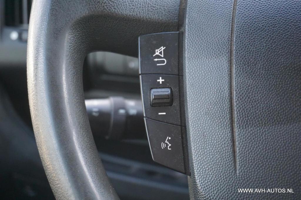 Peugeot Boxer 330 2.2 hdi l2h2 profit+