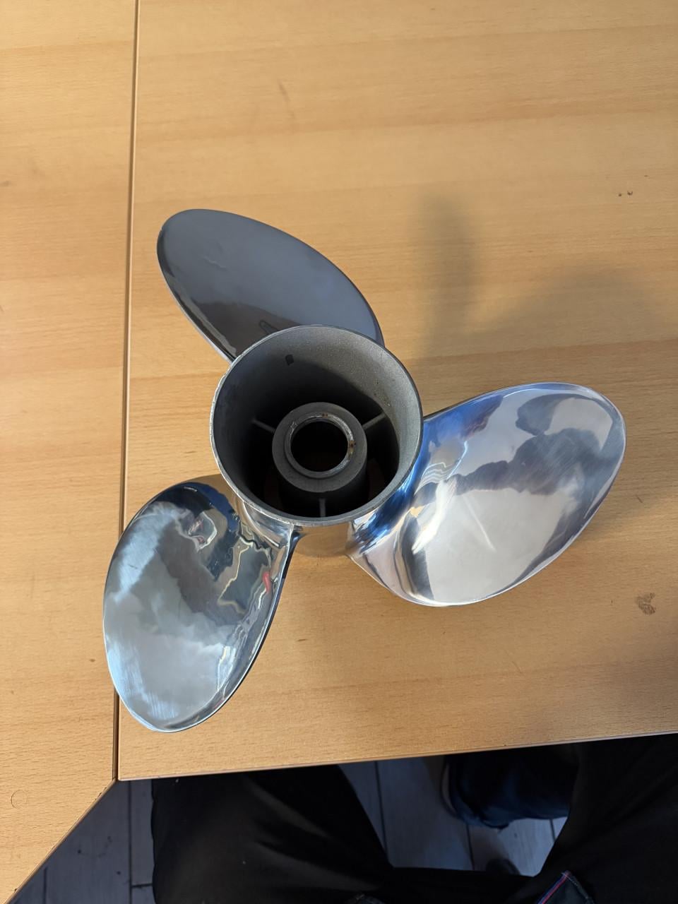 Propellor 14,8 x16 RVS