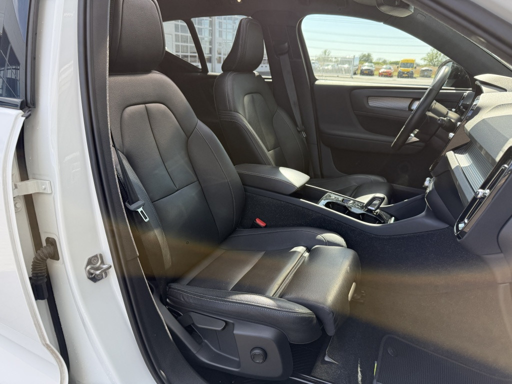 Volvo XC40 t5 262pk recharge| full options ! trekhaak