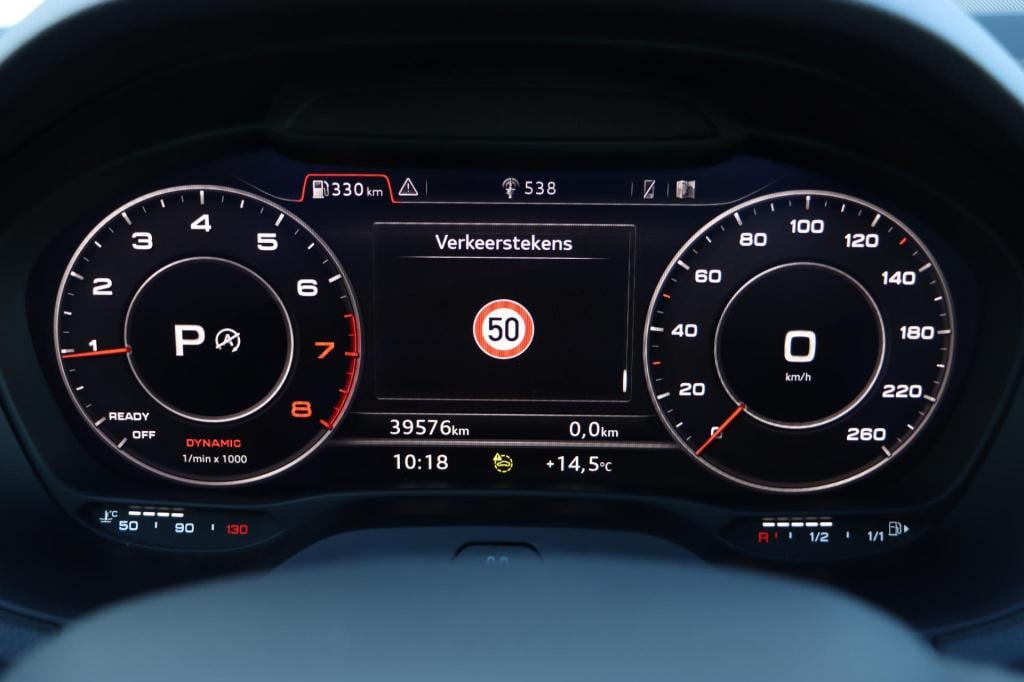 Audi Q2 35 tfsi advanced edition 150pk | camera | stoelverwarming | navi