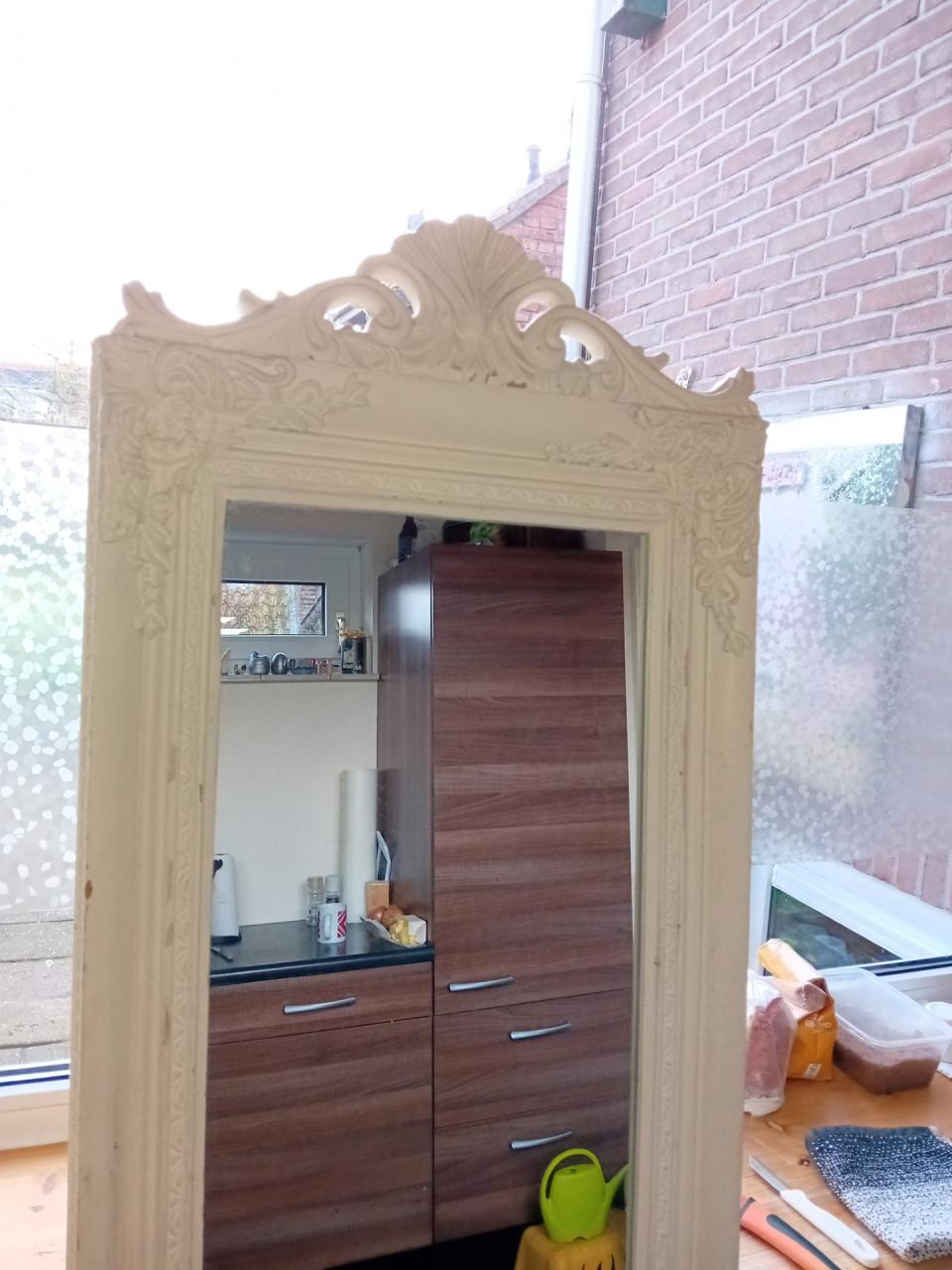 Mooie Vintage Spiegel voor Meisjes of Tienerkamer