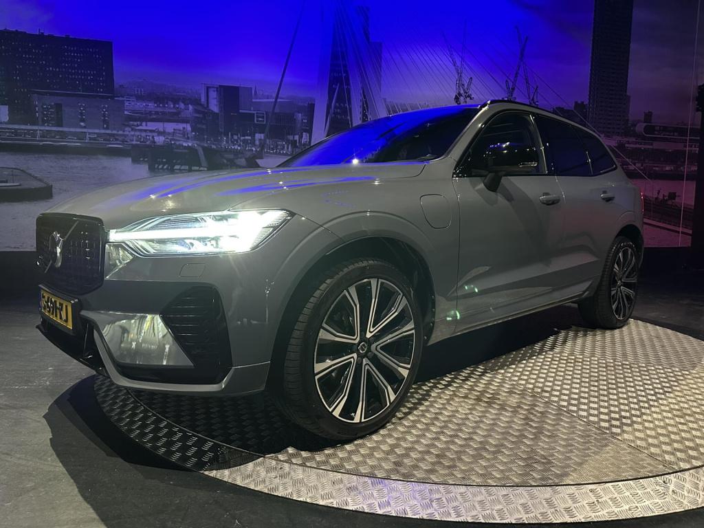 Volvo XC60 2.0 t6 plug-in hybrid awd inscription *pano*hud*memory*