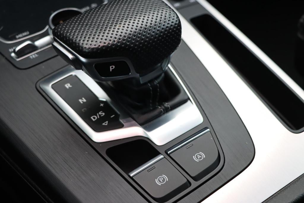 Audi Q5 55 tfsi e quattro competition s-tronic 367pk