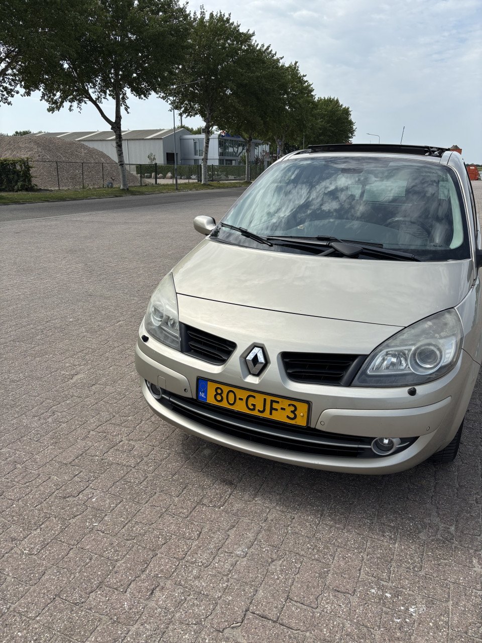 Renault scenic