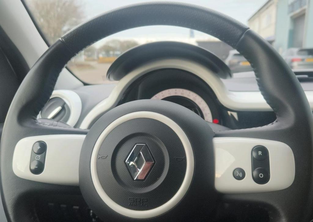 Renault Twingo z.e. r80 intens