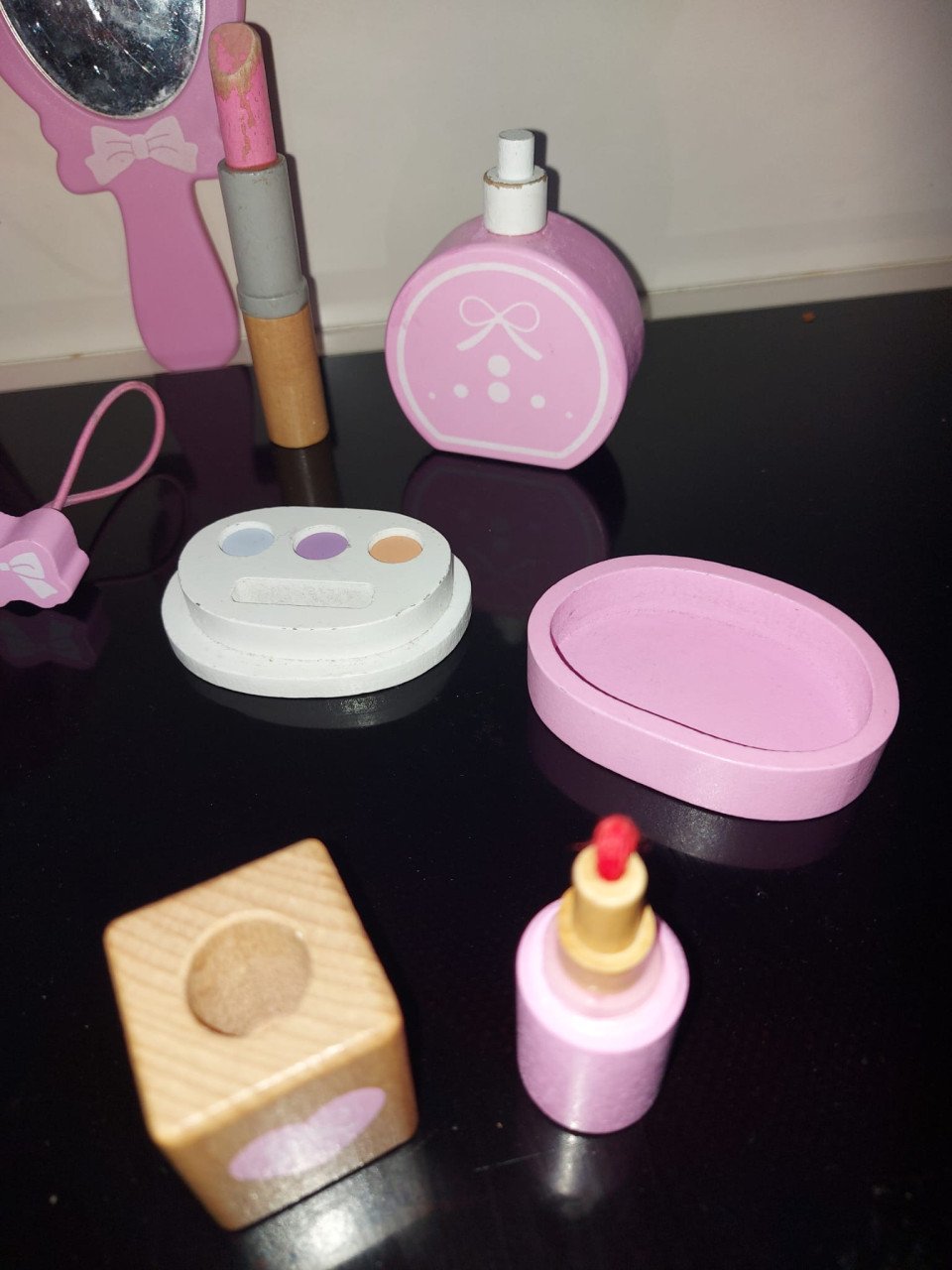Roze kinder make-up tasje met houten make-up