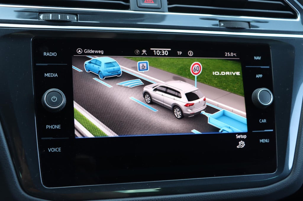 Volkswagen Tiguan 1.5 tsi r-line 150pk dsg7
