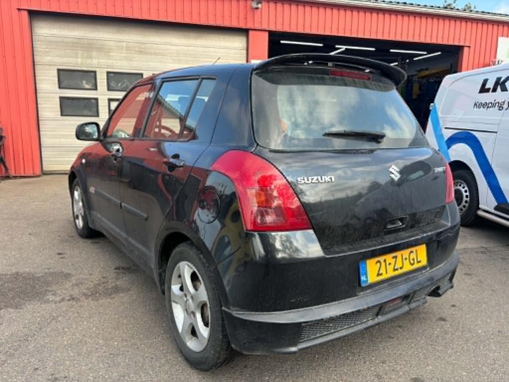 Suzuki Swift 1.5 exclusive